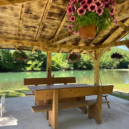 Vikendica Krupa Na Vrbasu Villa Banja Luka Bagian luar foto